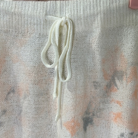 POL Tie-Dye(ish) Knit Shorts π§ΆβοΈ β Size S-NWOT - Picture 3 of 6